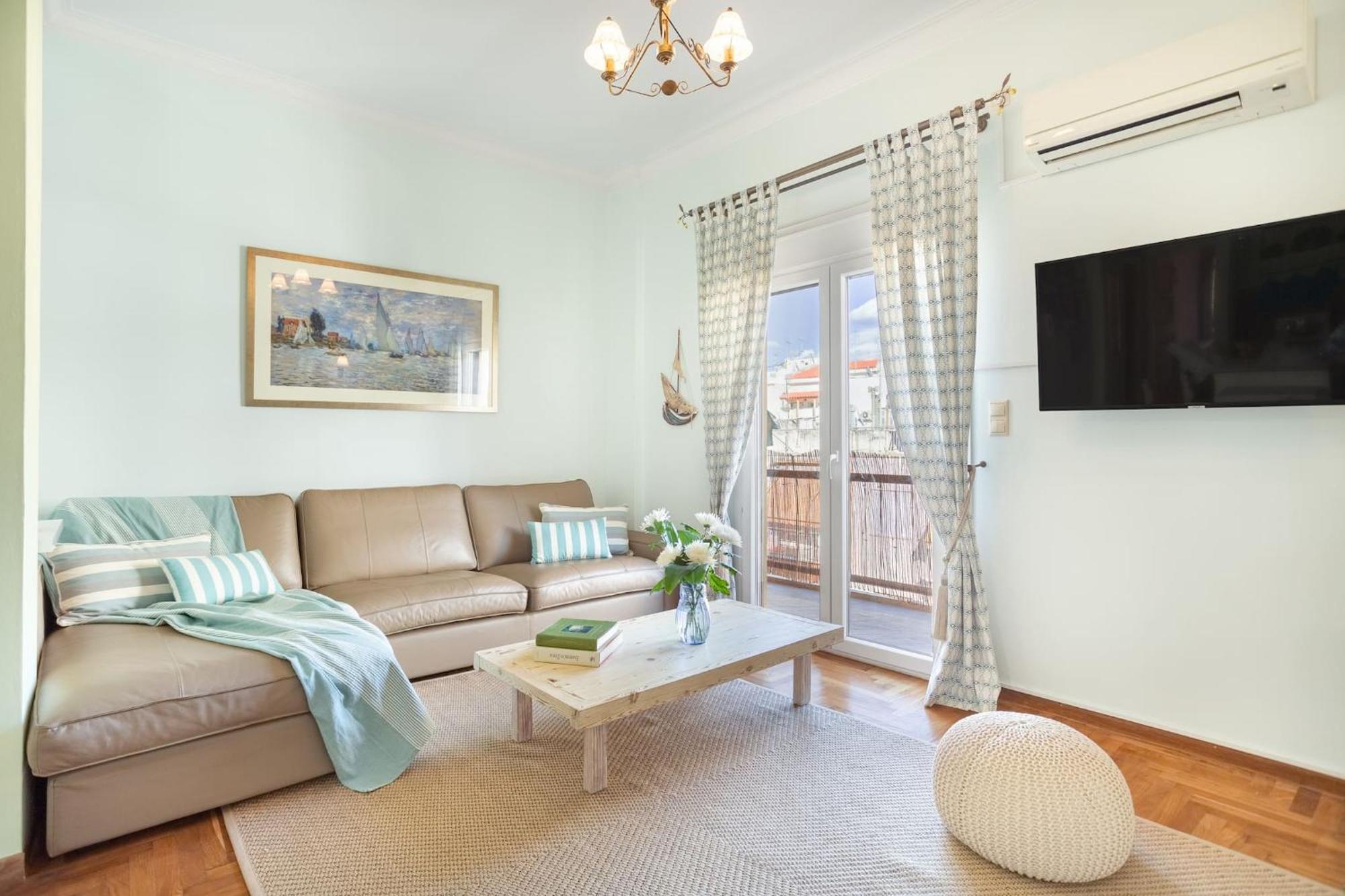 Appartement Bright, Calming Retreat With A Balcony Near Metro! à Athènes Extérieur photo